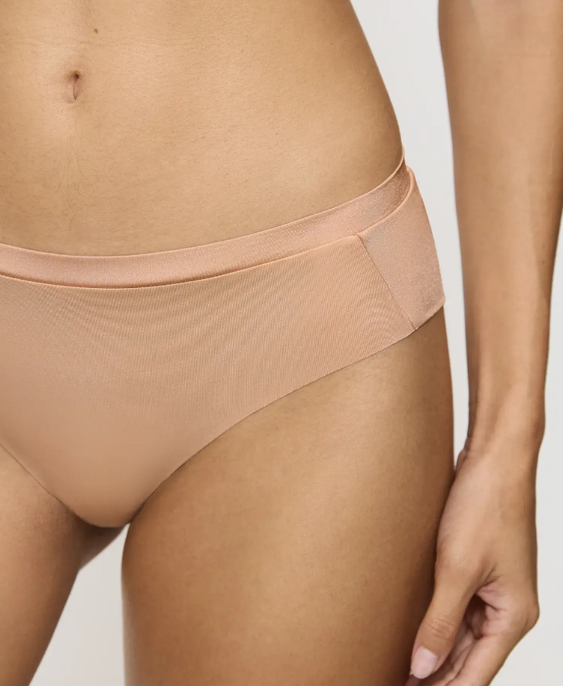 Body Make-up Soft Touch Hipster EX